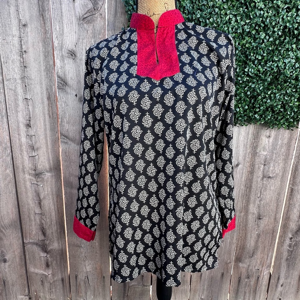 Elegant Black and Red Women's Top